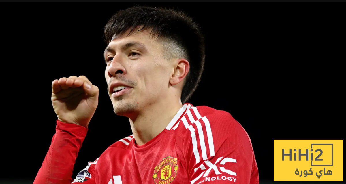 مانشستر يونايتد لن يفرط في مارتينيز