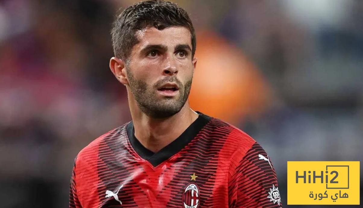 60 مليون يورو تقرب نجم ميلان من مانشستر يونايتد