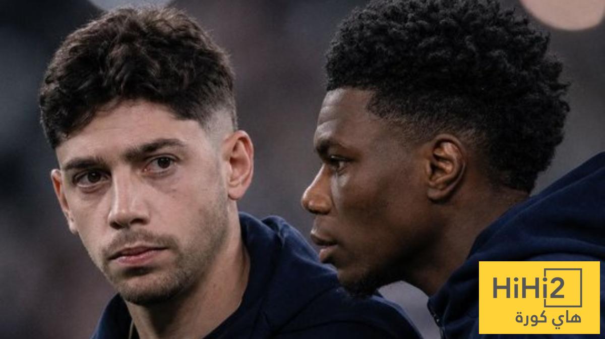 تصفيق للفرنسي .. جماهير البرنابيو تصدر حكمها في شجار تشواميني وفالفيردي