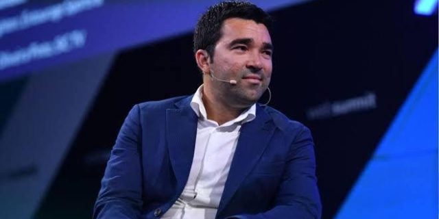 ديكو يلتقي وكيل لاعب باريس سان جيرمان
