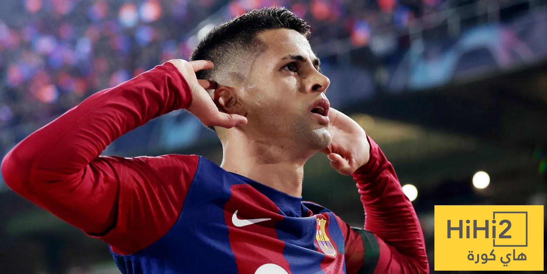 هل تخلى برشلونة عن كانسيلو بعد صفقته الجديدة؟