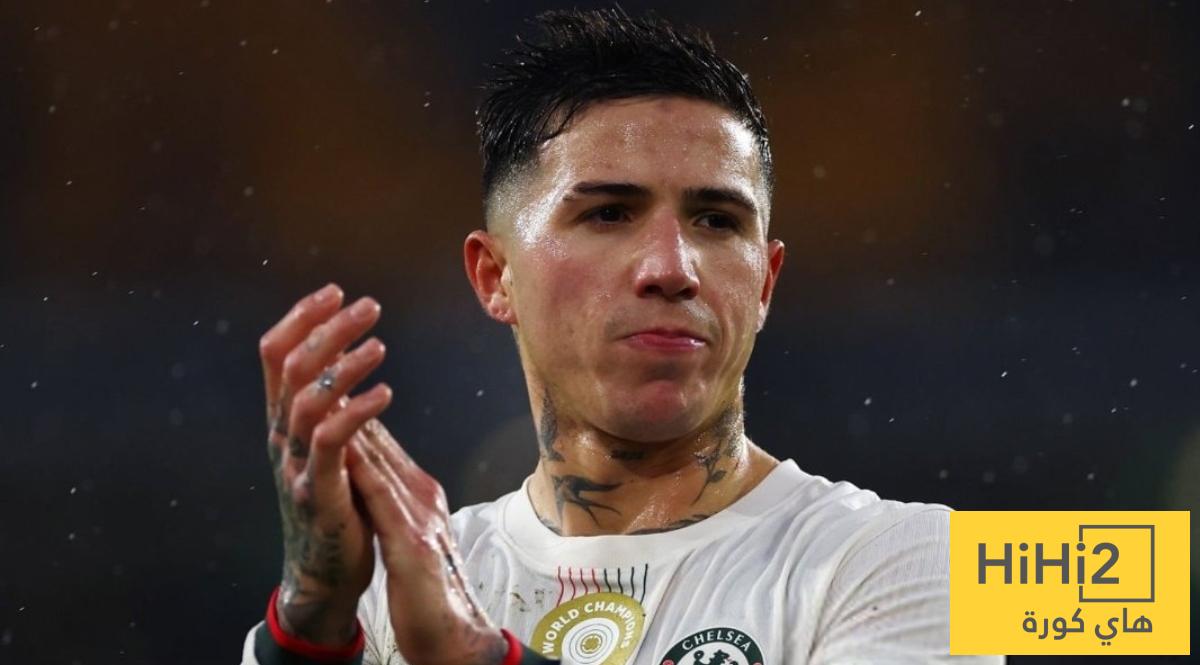 ريال مدريد بحاجة للبيع .. كم عدد لاعبي الوسط المطروحين على طاولته ؟