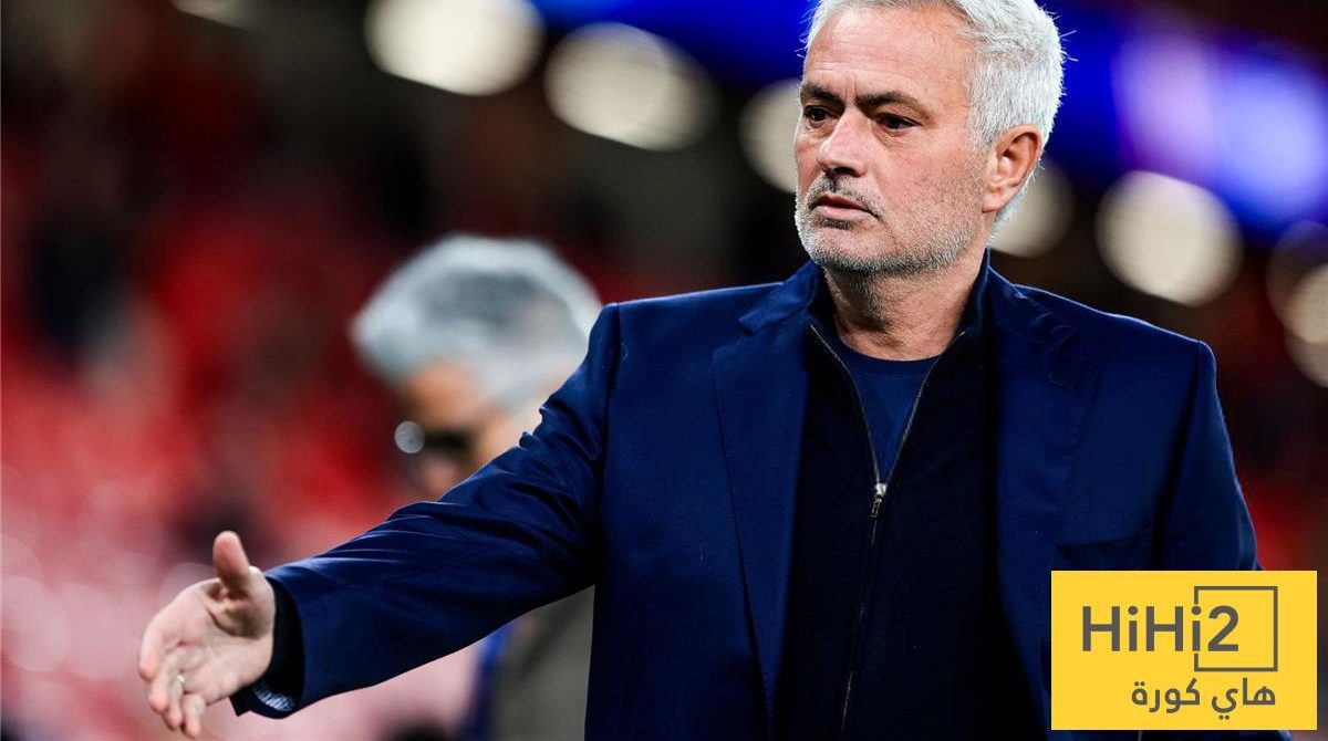 رغم استبعاده من إسبانيا.. مورينيو يمنح مدافع ريال مدريد فرصة جديدة