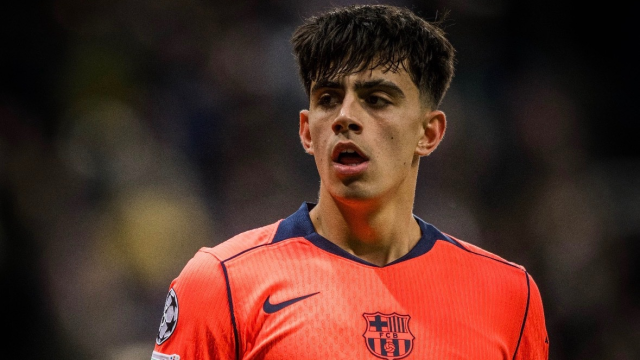4 أندية كبرى تتنافس على ضم مارك بيرنال.. واللاعب يحسم موقفه