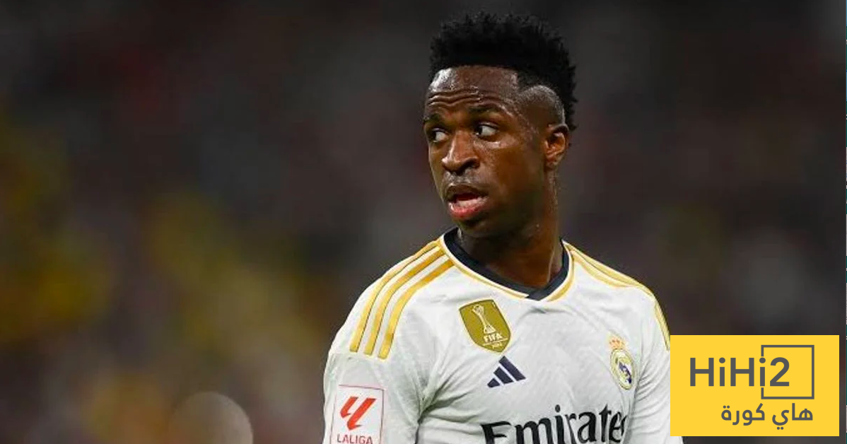 عاجل : “قبل التراجع ” فينيسيوس يقوم بحذف كل صوره مع ريال مدريد