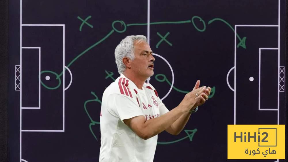 تلميح يكشف أول تشكيل لمورينيو.. ثنائي مفاجئ في وسط ريال مدريد وغياب ديوماندي
