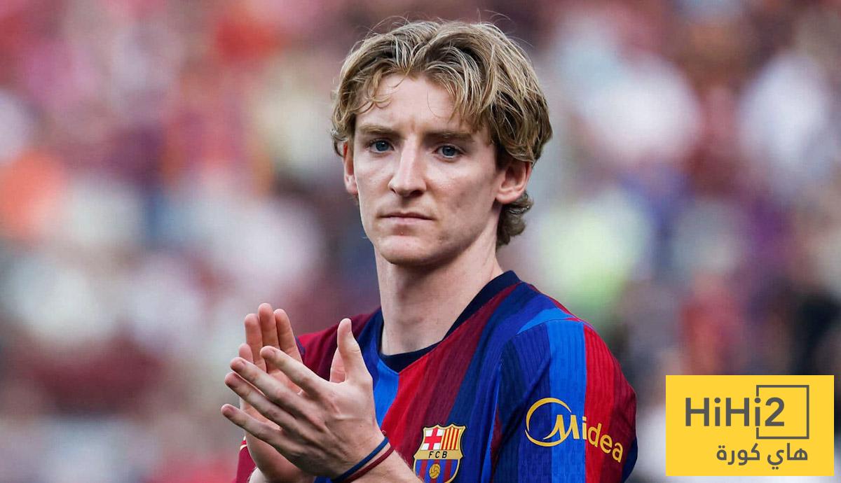 ثلاثي برشلونة يرفضون مشاركة غوردون أساسياً أمام إلتشي ويفضلون هذا اللاعب