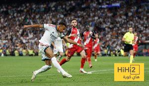 صور : ردود الشارع الاسباني على مشكلة التحكيم ضد ريال مدريد