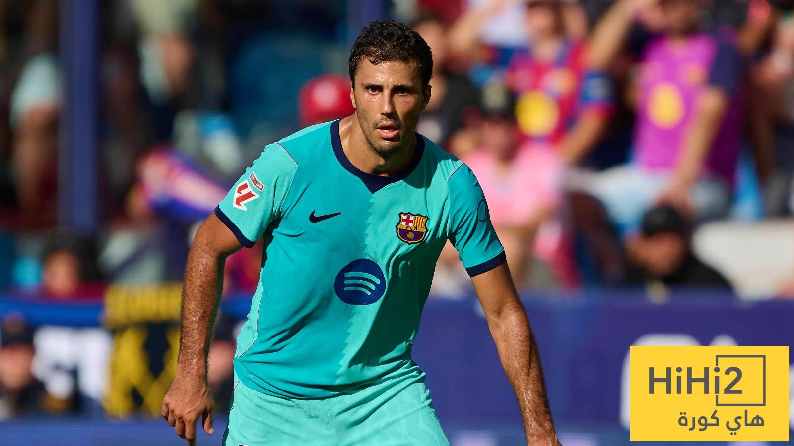 رودري يهدد نجم برشلونة