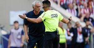 حكم الديربي يرد على ريال مدريد