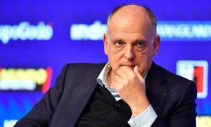 تيباس يطالب بعقوبة تاريخية لمانشستر سيتي.. ويكشف السبب